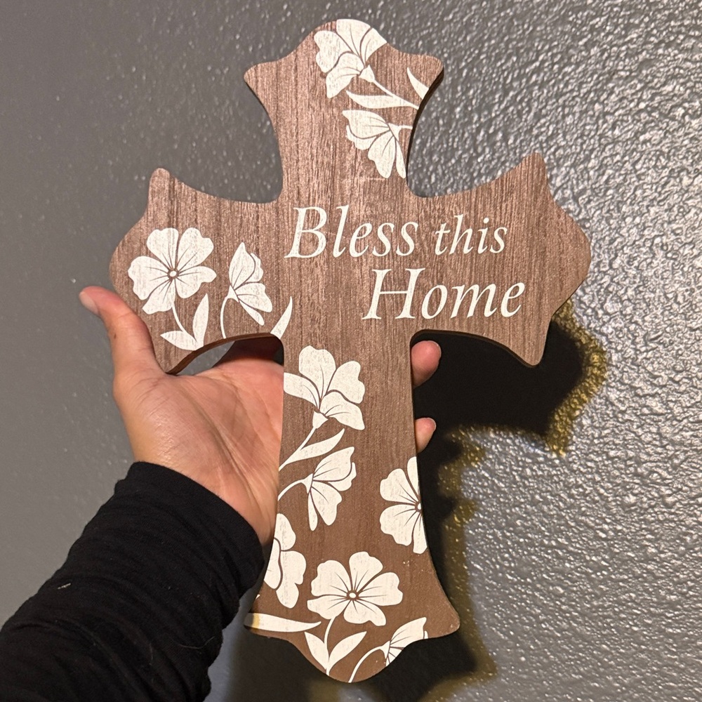 Brown and White Floral Wall Cross Decor
